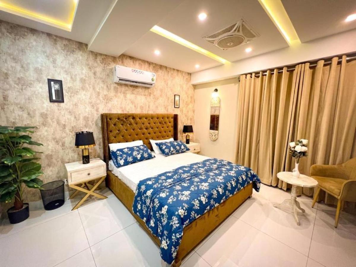 Eiffel Luxury Apartments Lahaur Zewnętrze zdjęcie