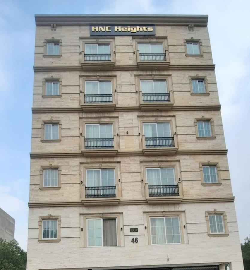 Eiffel Luxury Apartments Lahaur Zewnętrze zdjęcie