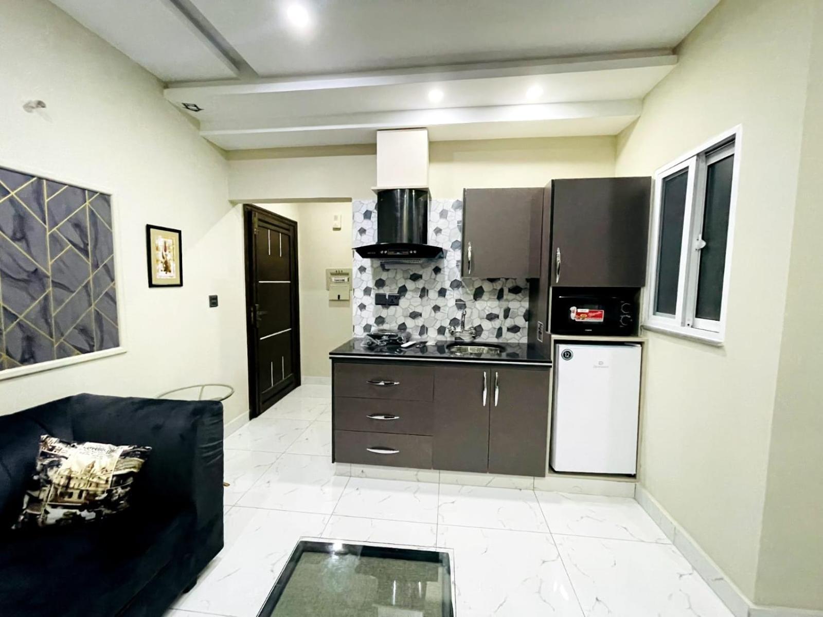 Eiffel Luxury Apartments Lahaur Zewnętrze zdjęcie